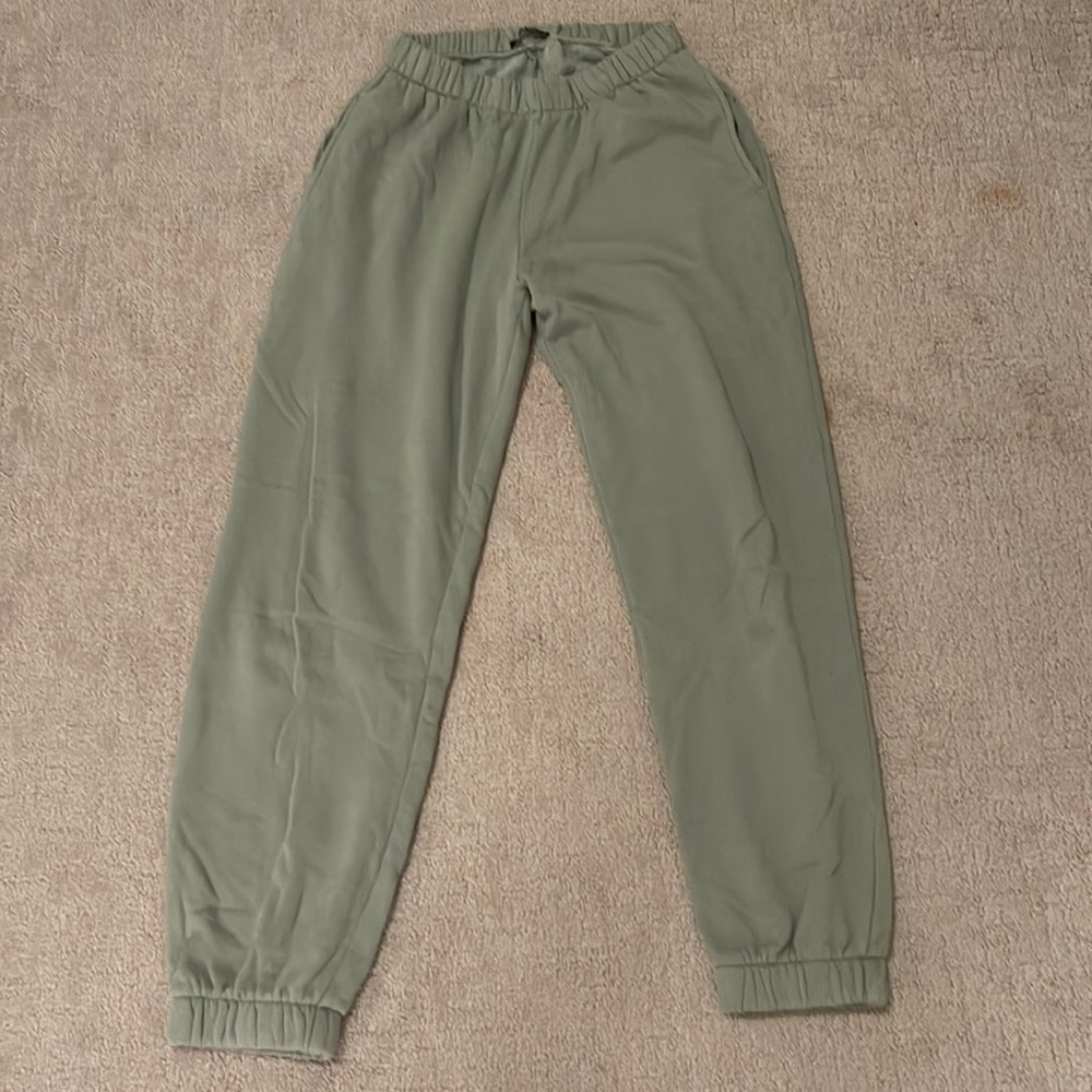 Brandy Melville sweatpants